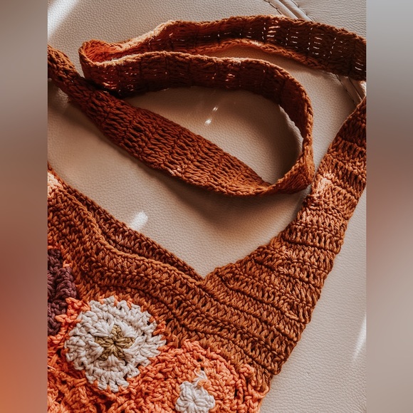 Urban outfitters Crochet Woven Shoulder Bag - Picture 4 of 7